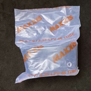 تیوپ مکسیس MAXXIS 29×1.75/2.35 48mm FV پک نایلونی